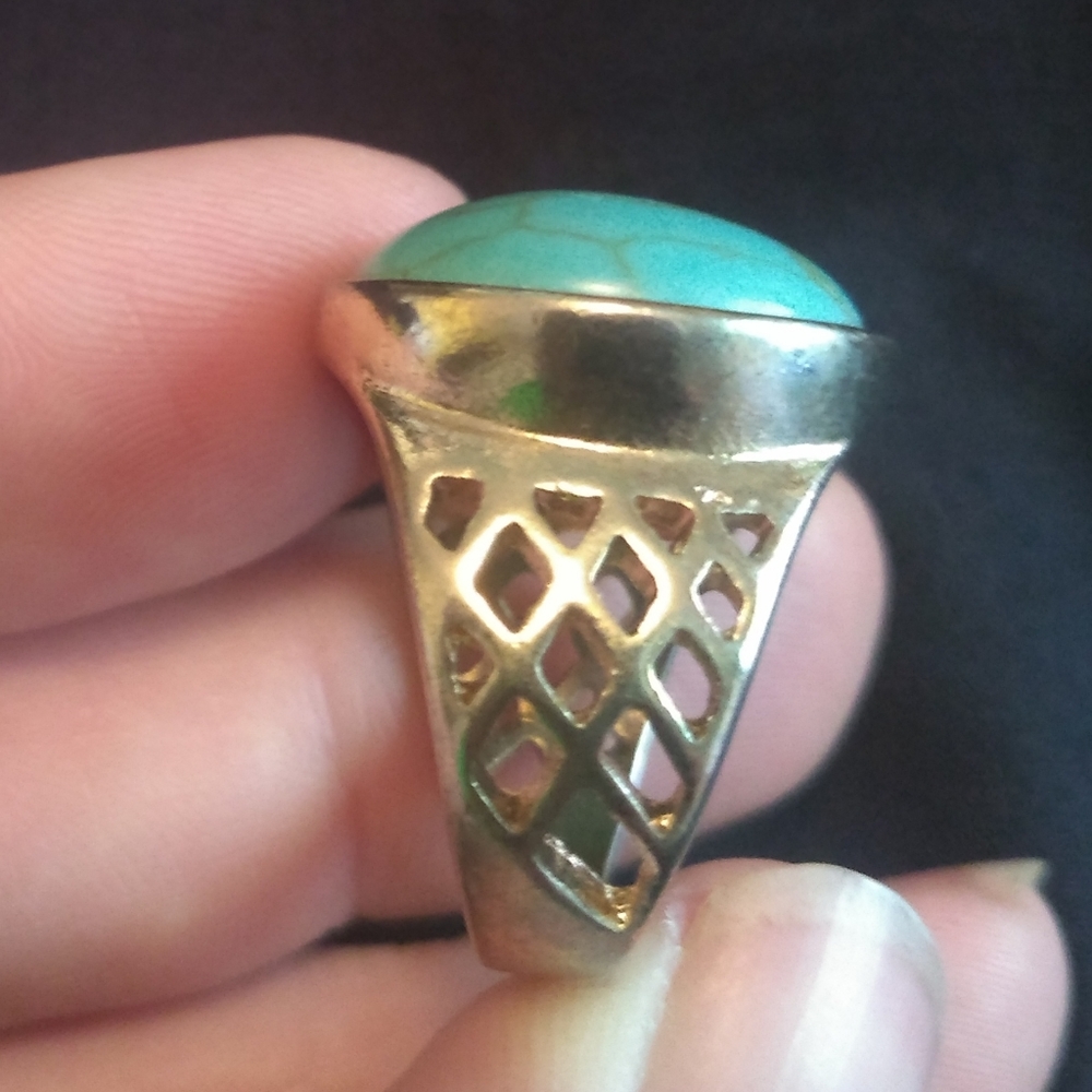 Faux Turquoise Silvertone Ring